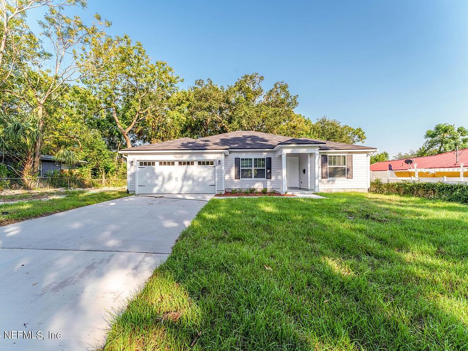 1st image of 1019 CRESTDALE Street