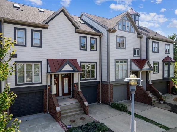 15 Waterfront Dr, Pittsburgh, PA 15222