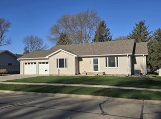 1231 2nd Ave SW, Le Mars, IA 51031