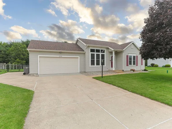 23401 Arbor Pointe Dr, South Bend, IN 46628