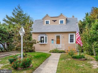 27 Harding Ave, Moorestown, NJ 08057