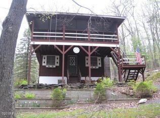 142 Tuckermans Ravine, Tafton, PA 18464