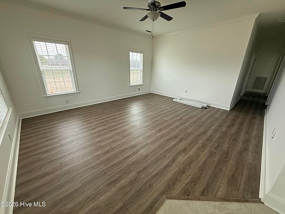 4th image of 1565 Old Chinquapin Rd