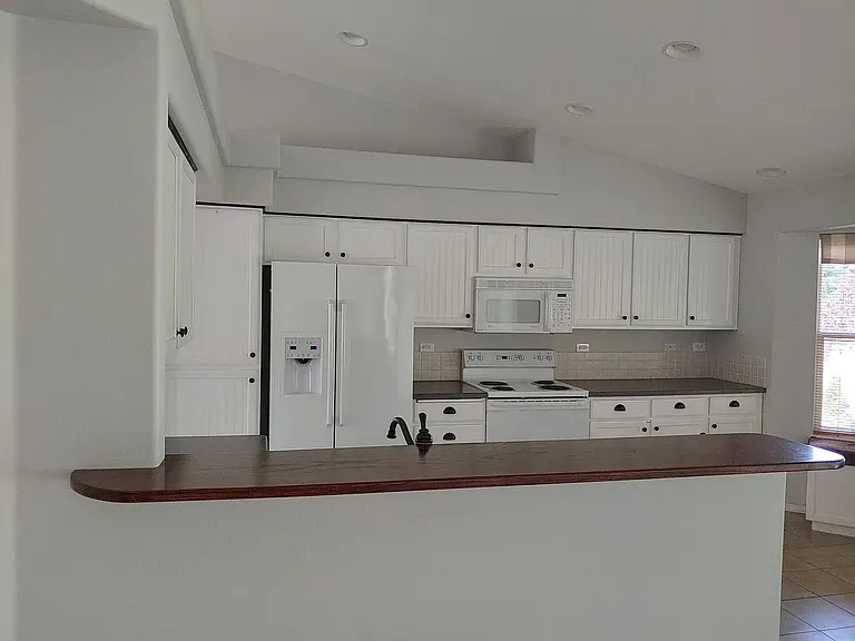 5765 N Stafford Rd — Photo 9
