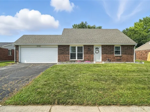 2409 Waterford Dr, Troy, OH 45373