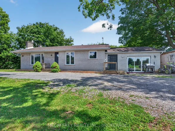 1692 Sharpe Rd, Loyalist, ON K0H 2H0
