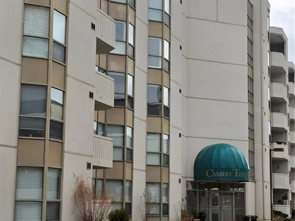 3267 King St E #204, Kitchener, ON N2A 4A4