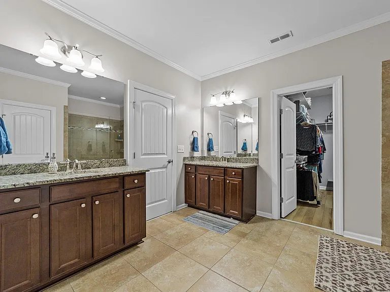 329 Castle Rock Ln — Photo 14