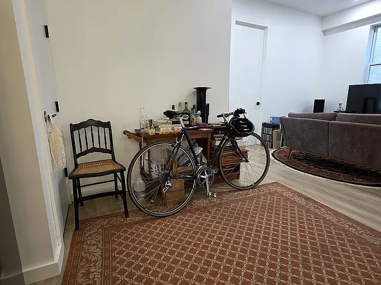 313 Linden St #2BB — Photo 7