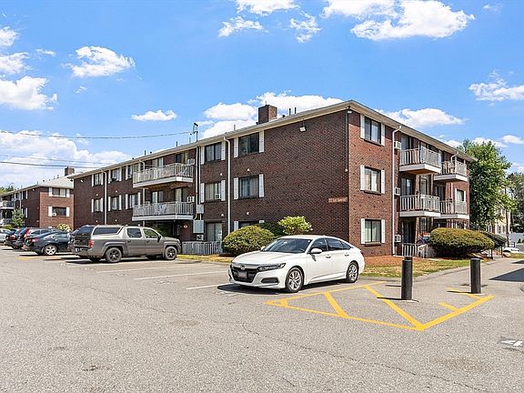 2nd image of 272 E Haverhill St APT 20