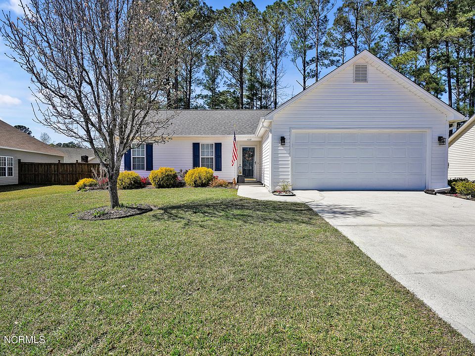 1st image of 1009 Winterberry Circle
