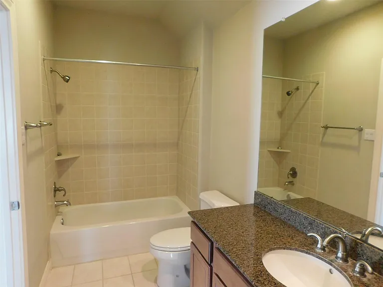 2615 Starboard Point Dr — Photo 28