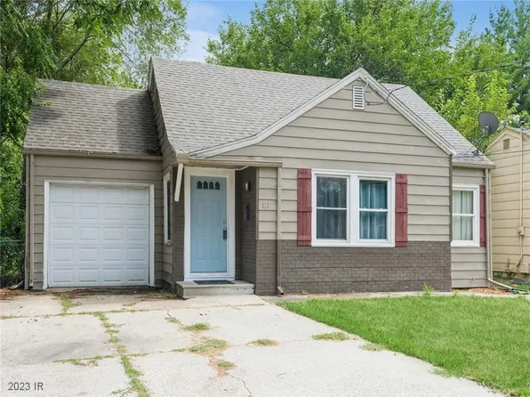 817 E 28th St, Des Moines, IA 50317