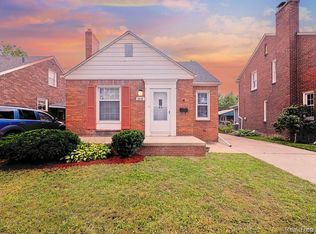 1018 Highland Ave, Lincoln Park, MI 48146