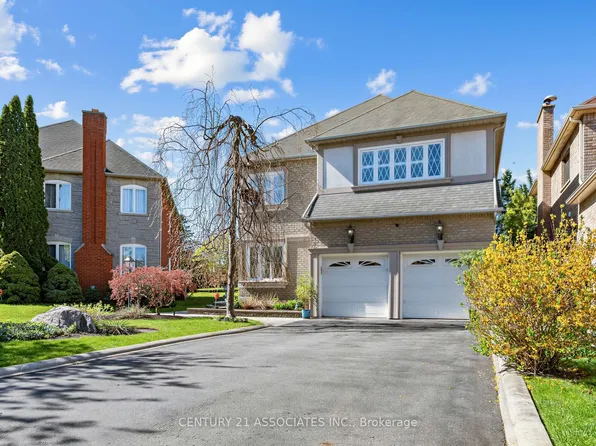 1478 Estes Cres, Mississauga, ON L5V 1M4