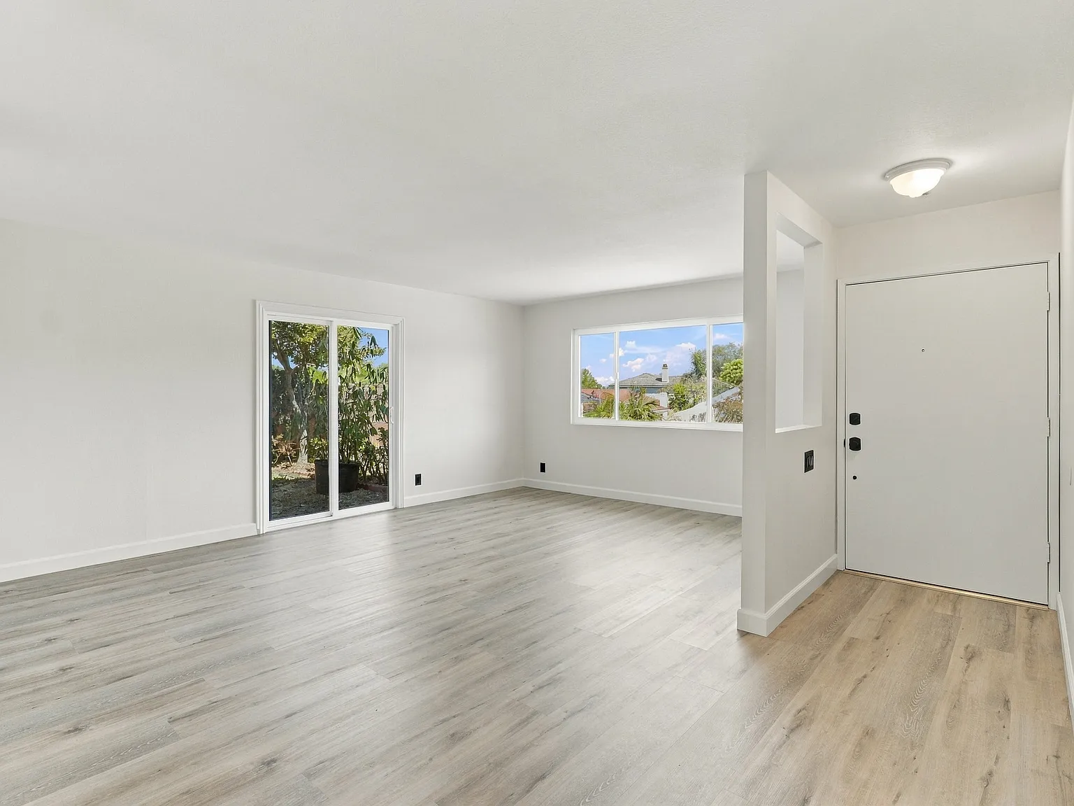 83 South Dewey Avenue - 1 — Photo 2