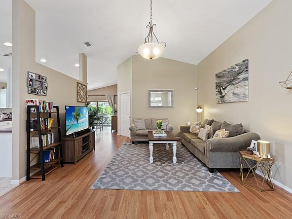 2nd image of 8860 Cedar Hollow Dr
