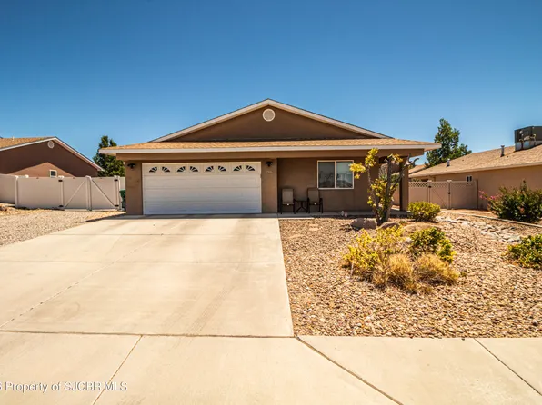 718 Mirabel St, Farmington, NM 87401