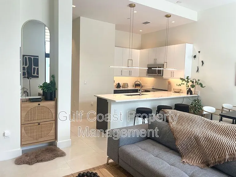 1558 4th St #208 — Photo 8