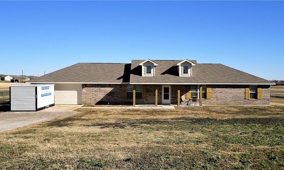 4 Bedroom Home on 2.24 Acres