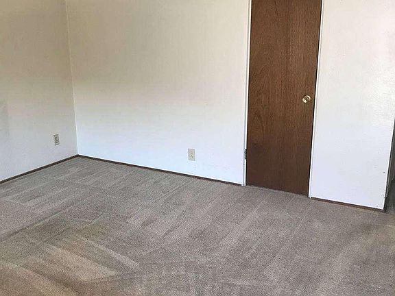 2nd image of 1129 Georgia St SE APT B