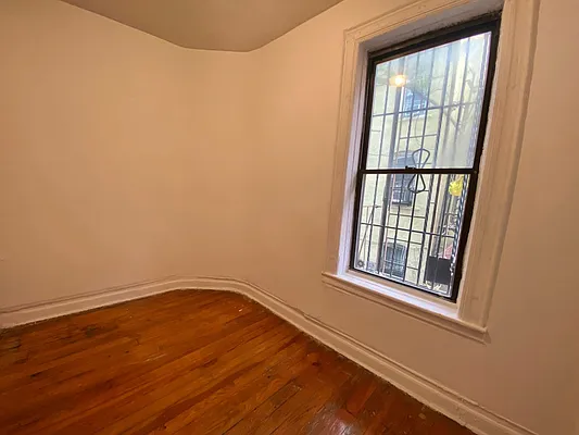 Rented by Bedford 6 Real Estate | media 15