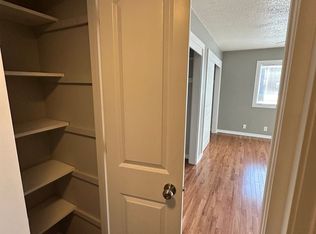 622 S 36th St #17369640, Omaha, NE 68105