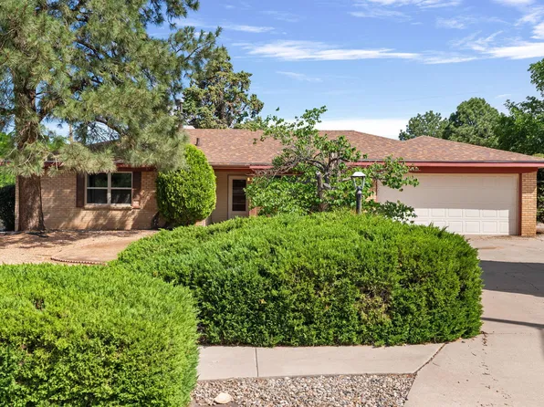 3833 San Marcos Pl NE, Albuquerque, NM 87111