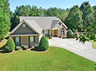 208 Fisher Ct, Winder, GA 30680
