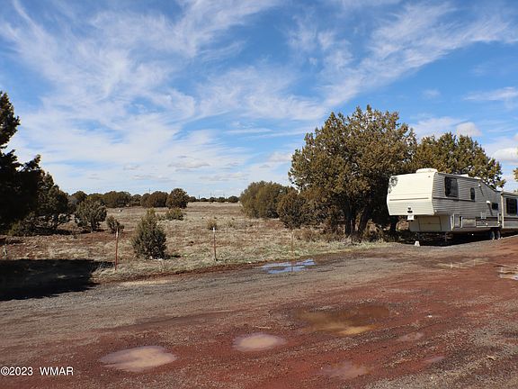 5th image of 1988 Juniper Dr