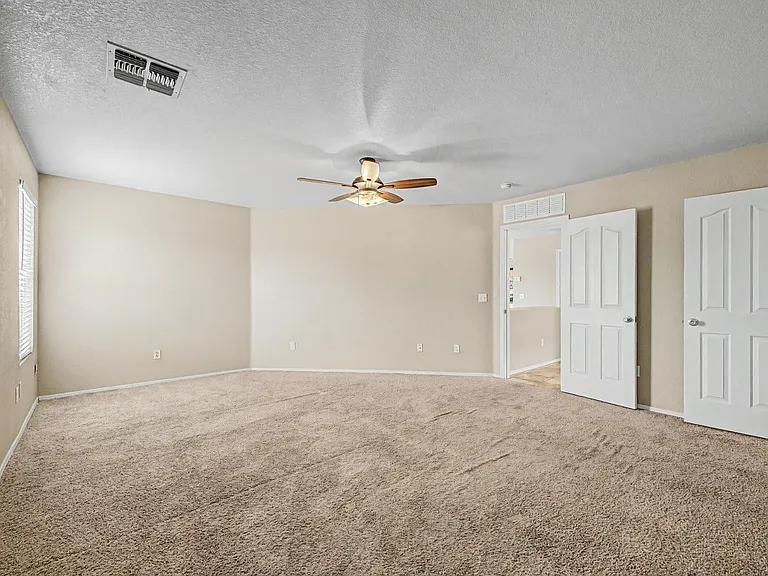 33856 N Cherry Creek Rd — Photo 13