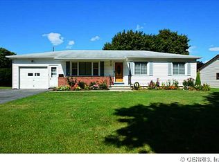 8 Nova Ln, Rochester, NY 14606