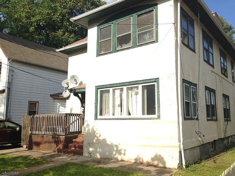 2nd image of 113 Poplar St