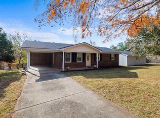 226 Reynolds Dr, Beechmont, KY