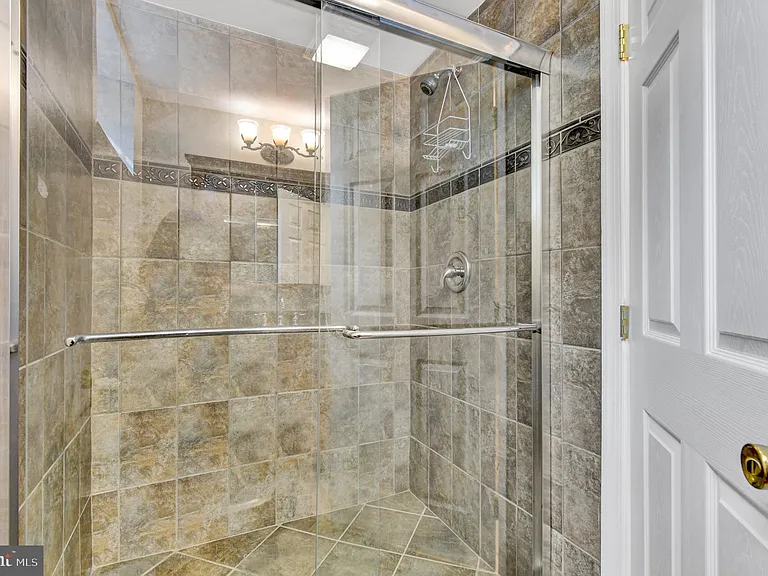 8112 Eastern Ave NW — Photo 68