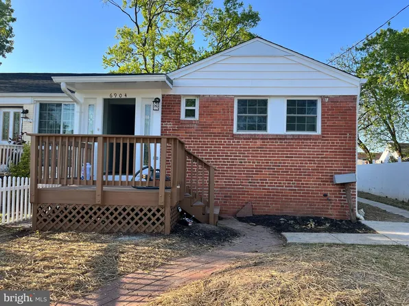 6904 Farragut St, Hyattsville, MD 20784