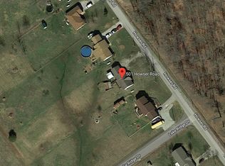 501 Howser Rd, Henryville, IN 47126