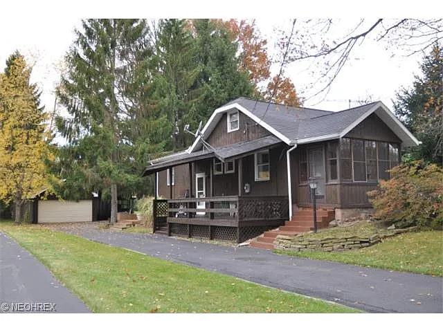 870 Howland Wilson Rd SE photo 1