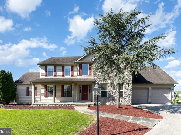 21 Dickinson Dr, Hanover, PA 17331