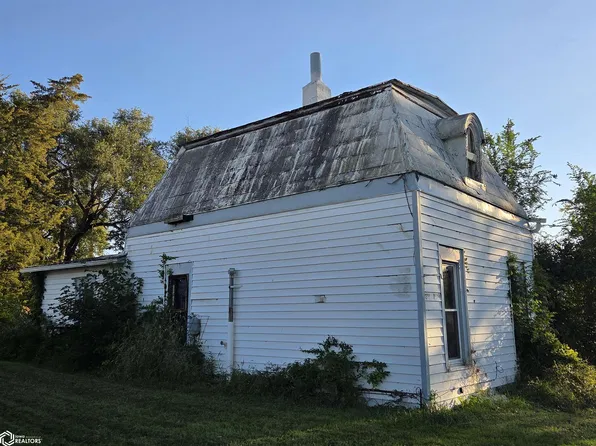 215 7th St, Murray, IA 50174
