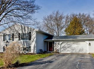 742 W Main St, Cary, IL 60013