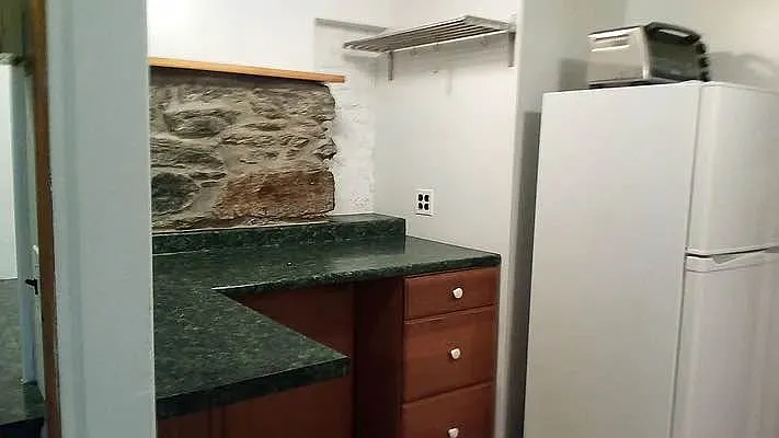 Rented by Limestone Realty Bklyn, LLC | media 10