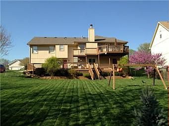 4th image of 1725 Collins Dr