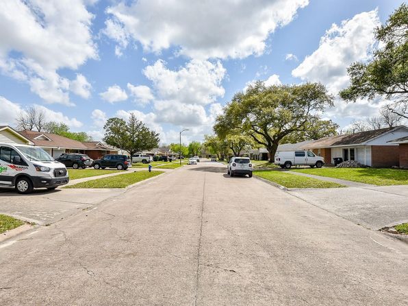 10219 Aves St, Houston, TX 77034