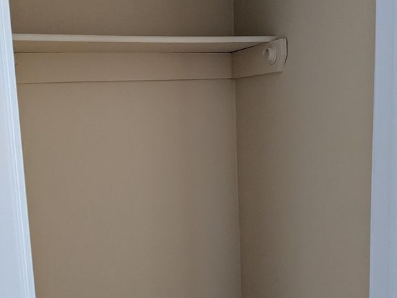 3rd image of 1920 Gardena Ave APT 19