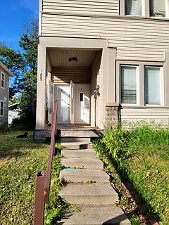 289 Charles Ave - 1 — Photo 2