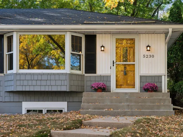 5230 Holiday Rd, Minnetonka, MN 55345