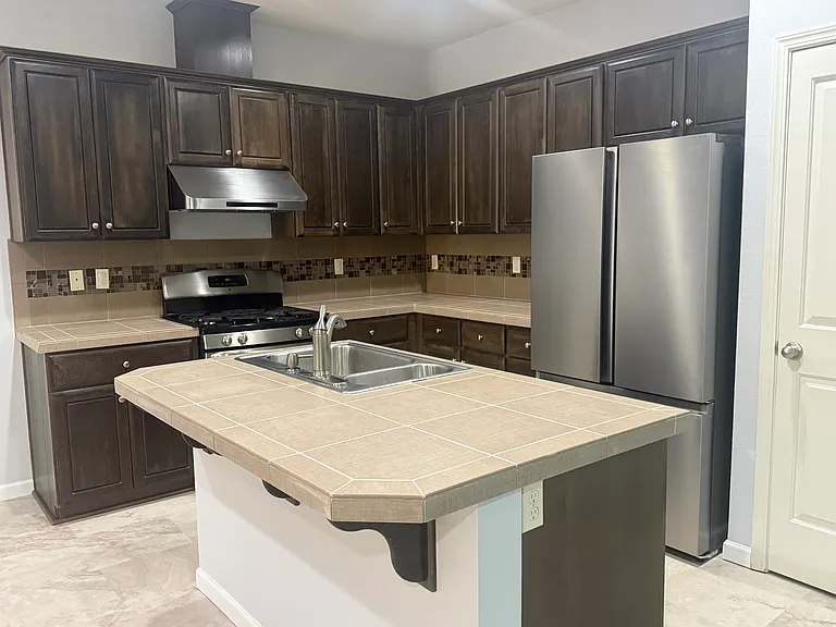 16256 SE Scoria Ln — Photo 4