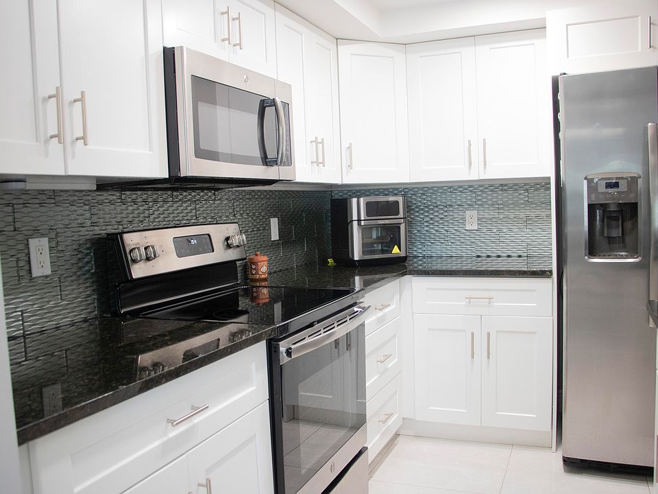 1st image of 3154 Via Poinciana #210