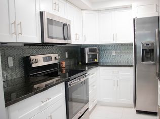 3154 Via Poinciana APT 210, Lake Worth, FL 33467